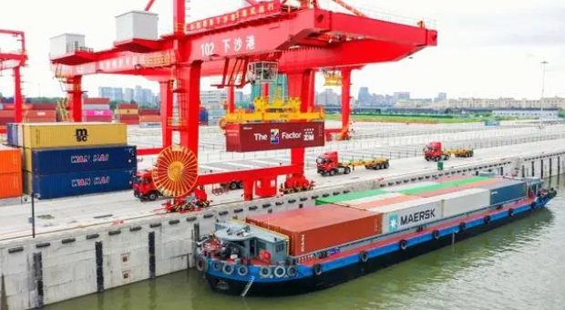 杭州下沙港開港，以外內(nèi)貿(mào)海運(yùn)集裝箱業(yè)務(wù)為主